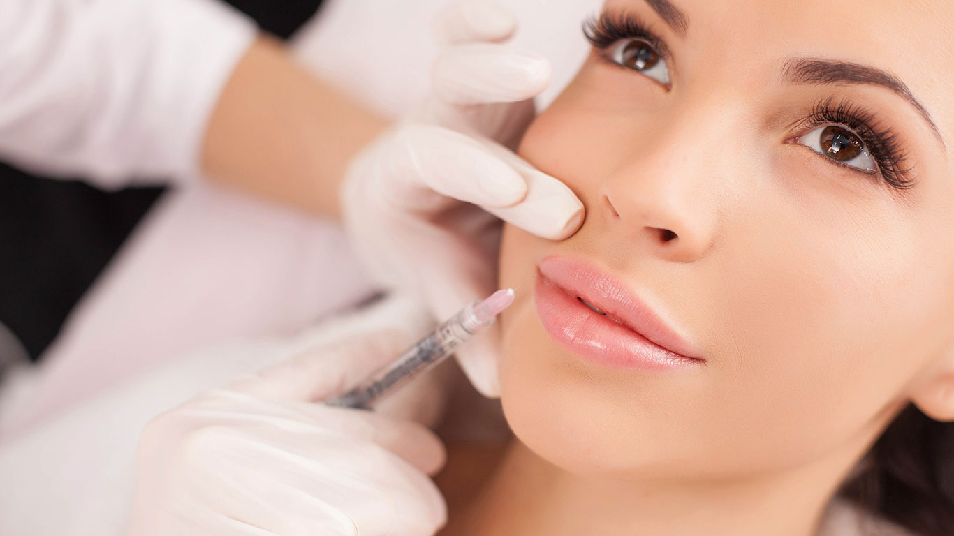 Aesthetic facial treatment in Marbella: botulinum toxin